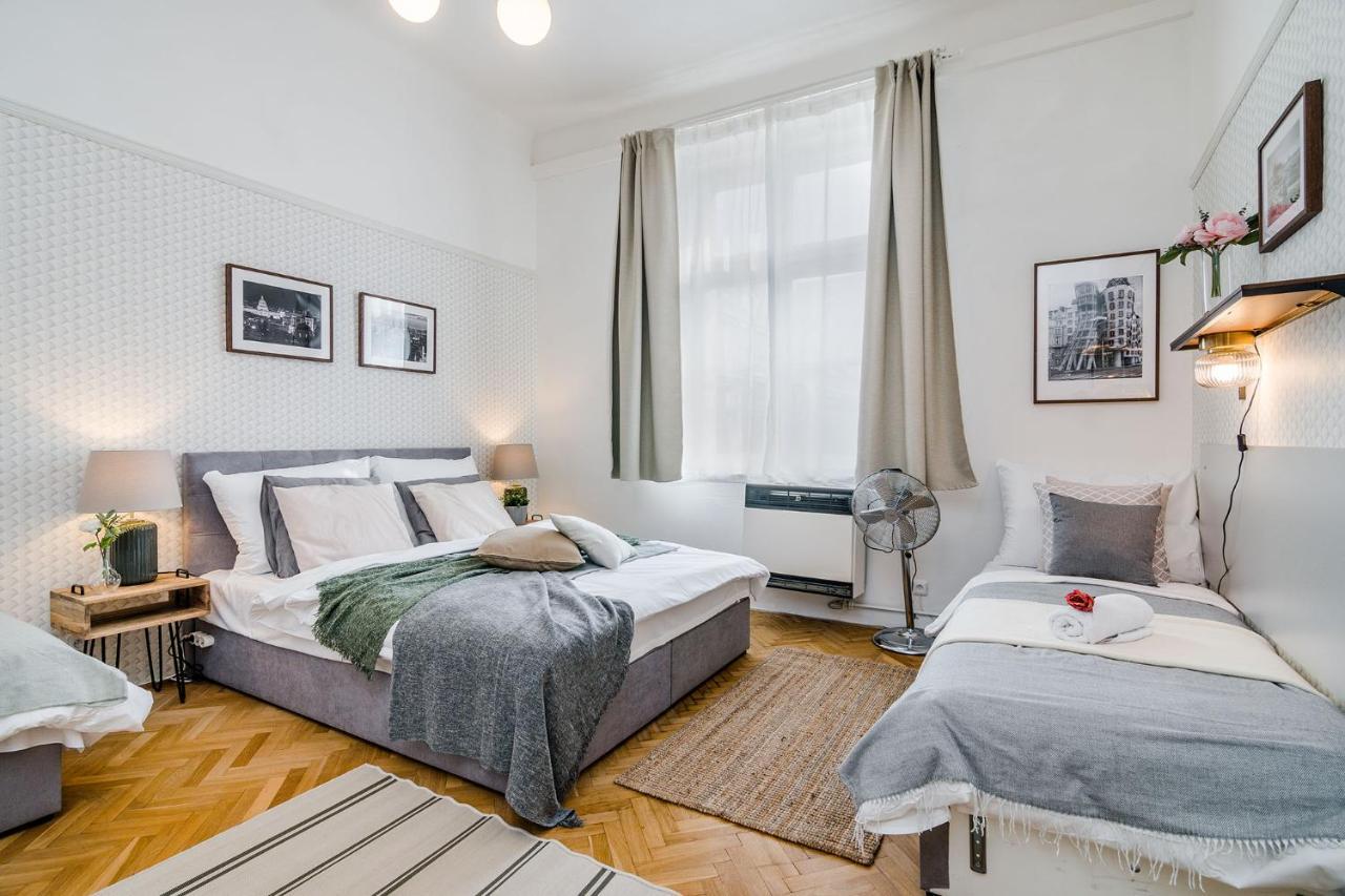 Florenc Apartments Prague 1 By Michal&Friends 外观 照片