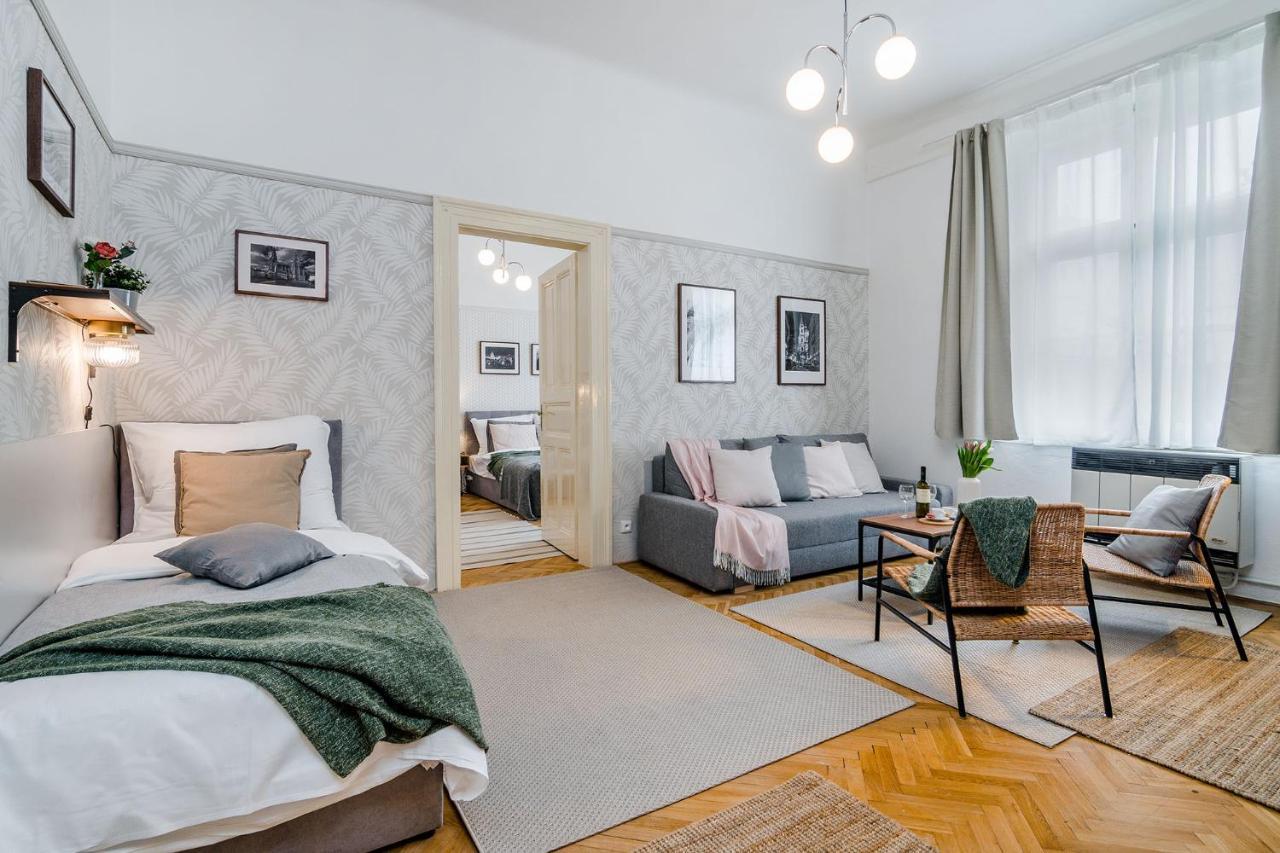 Florenc Apartments Prague 1 By Michal&Friends 外观 照片